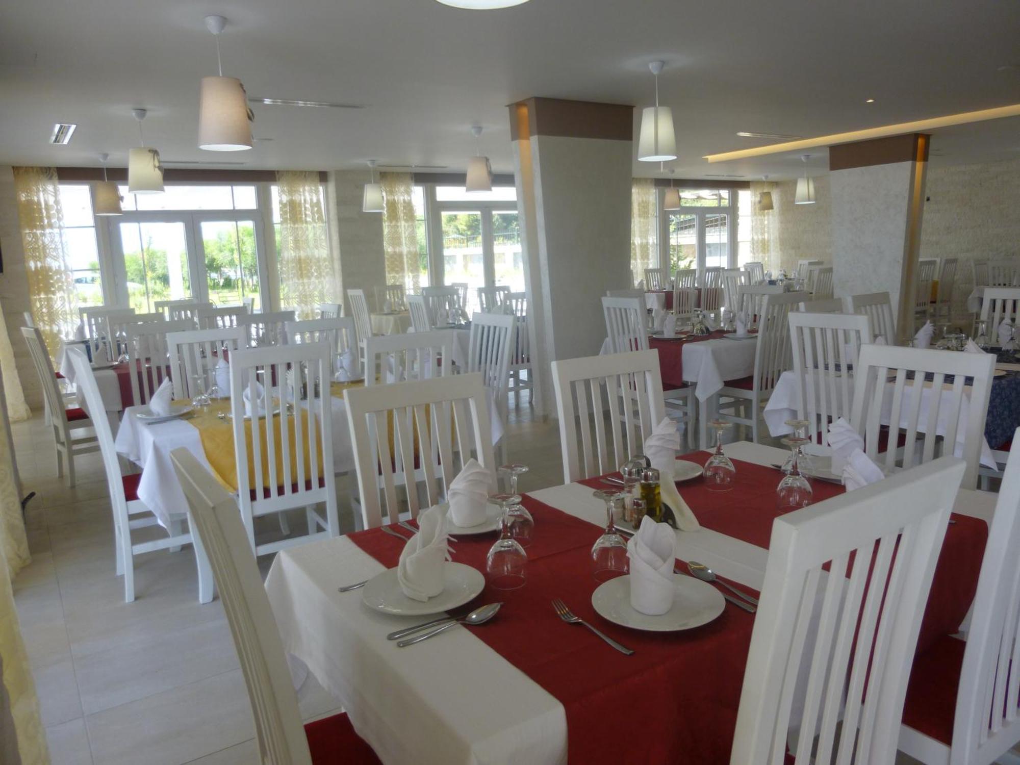 Villamaria Hotel Zvernec Ngoại thất bức ảnh